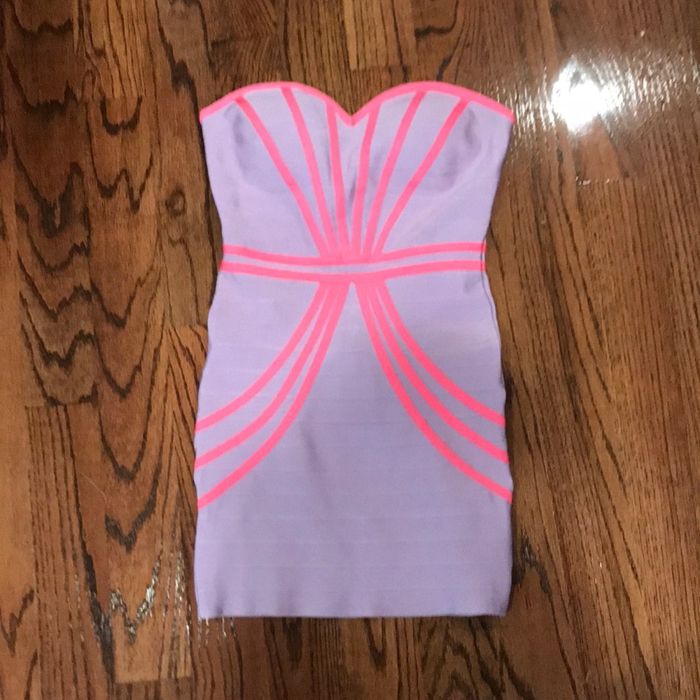 NWOT Strapless bodycon dress
